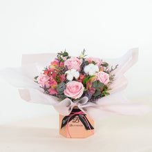 Load image into Gallery viewer, [BloomThis] Esmerelda Pink Rose Flower Box
