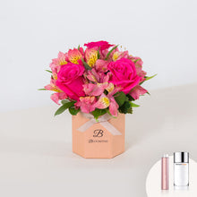 Load image into Gallery viewer, [BloomThis] Gwendolyn Rose Mini Flower Box Package
