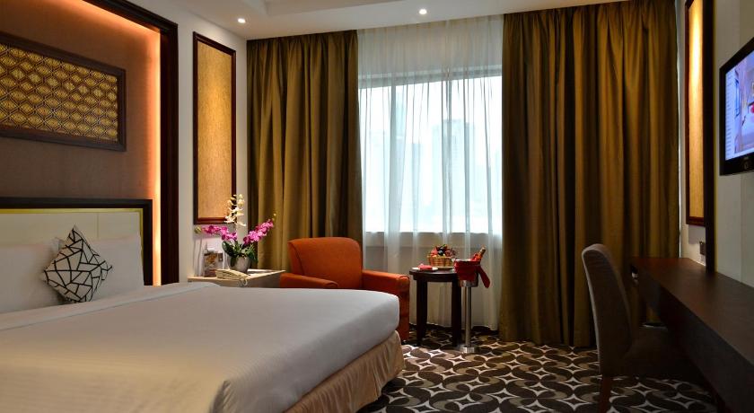 [Limited Time] Holiday Room Package with Corus Hotel